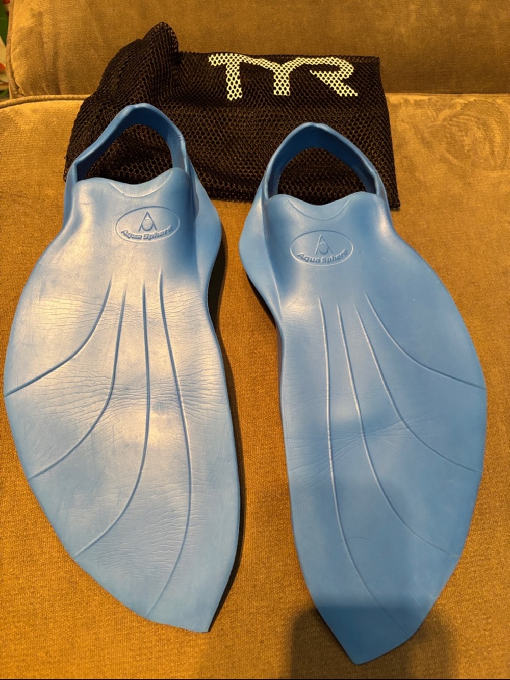 TYR Aqua Sphere Light Blue Short Blade Training Swim Fins